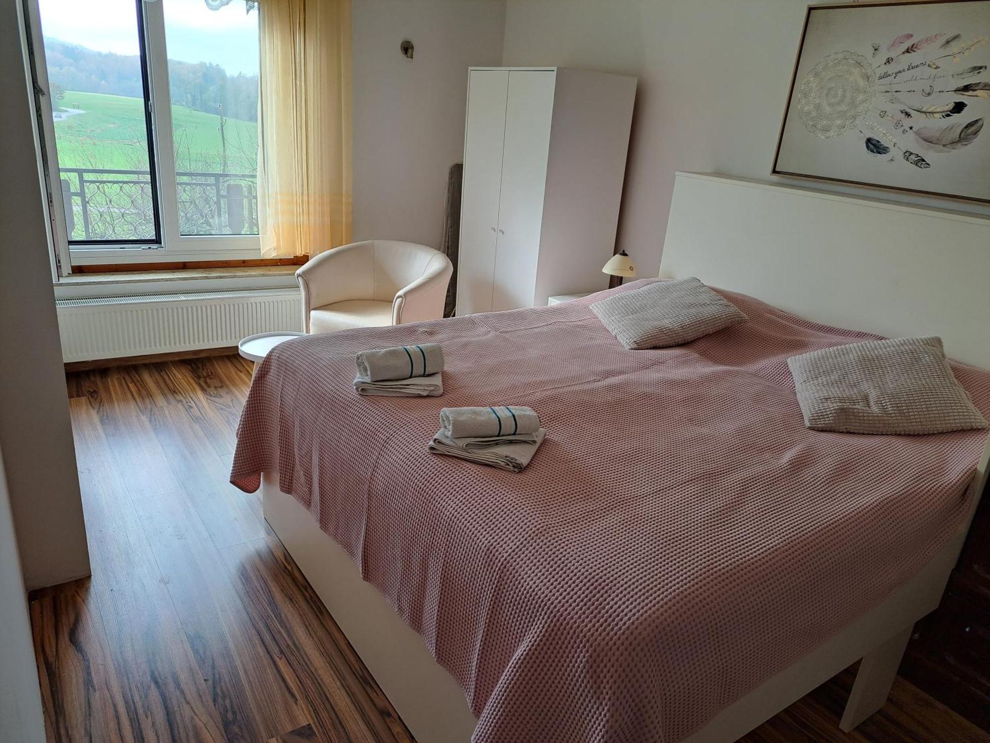 Apartments Bukor Lukovica pri Domzalah Екстер'єр фото